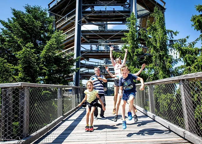 Korzo Couple リプノ・ナト・ヴルタヴォウ